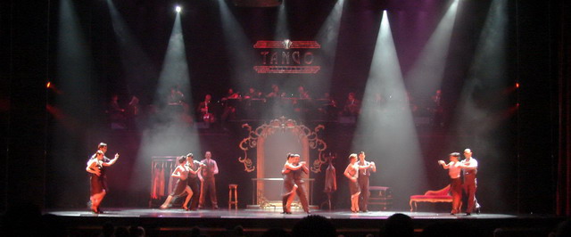 Ano nuevo en Tango Porteno Show de Tango en Buenos Aires Cuerpo danza