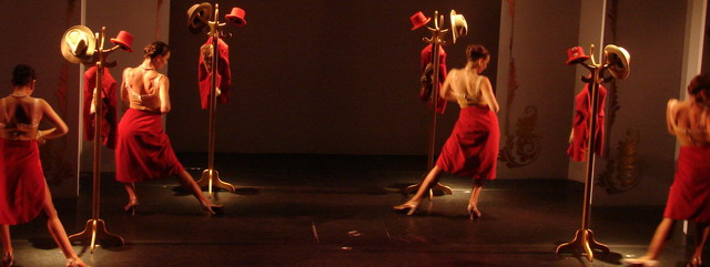 new-year-eve-el-cafe-de-los-angelitos-tango-show-in-buenos-aires-dancers