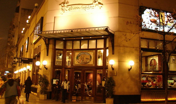 Cafe de los Angelitos Tango show Buenos Aires traditional venue