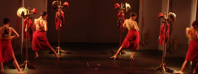 Show de Tango de Ao Nuevo en El Caf de los Angelitos Buenos Aires, bailarinas